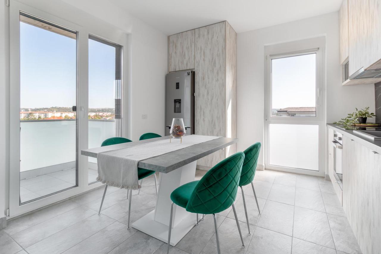 Vancouver Flat Oradea Exteriér fotografie
